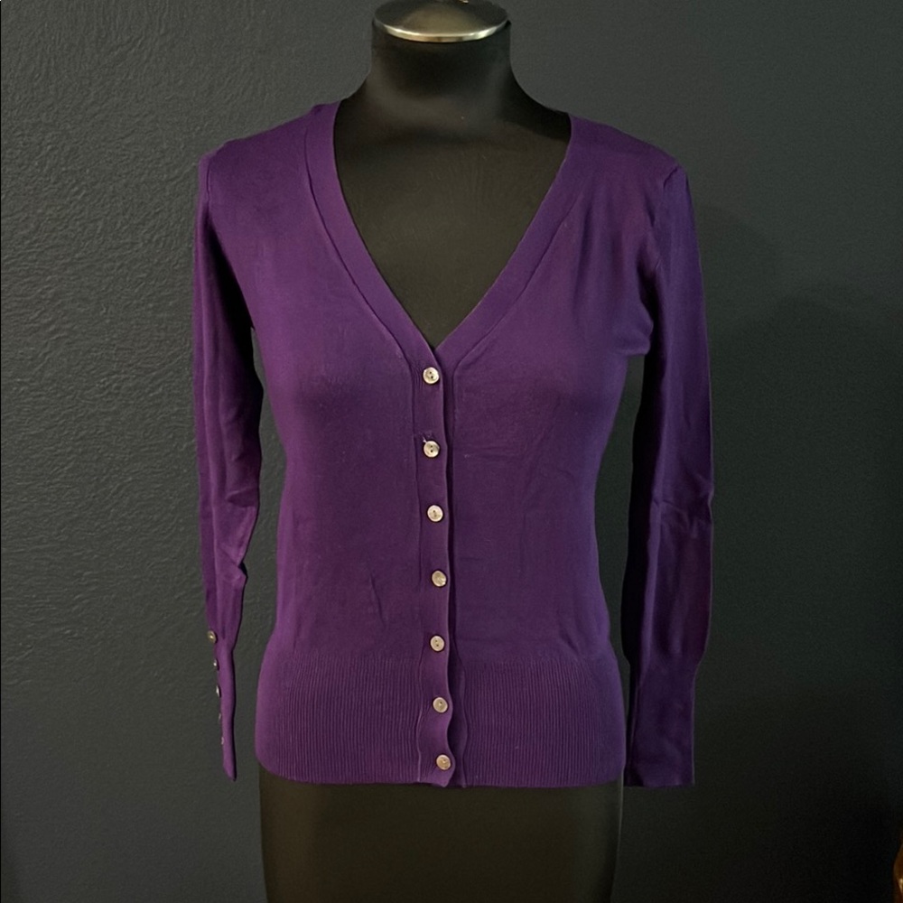 NWT BCBG Maxazria purple V-neck cardigan long sleeve sweater sz XS/S 100% cotton